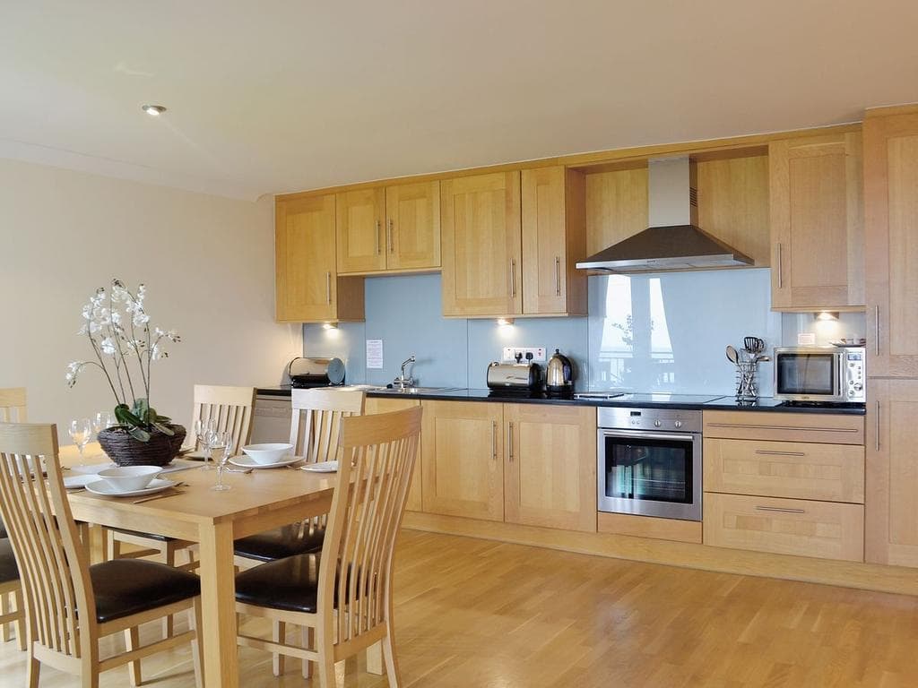 Links Apartment 29971