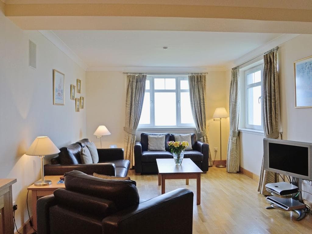 Links Apartment 3